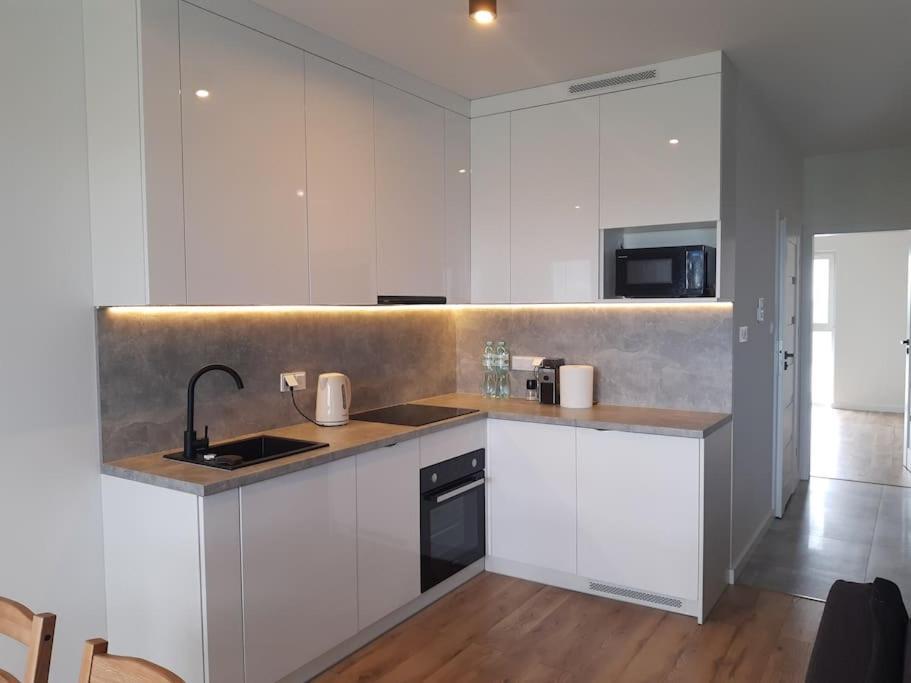 ז'שוב New Apartment Wolynska - Przestronny, Z Widokiem, Czysto, Parking, Balkon מראה חיצוני תמונה