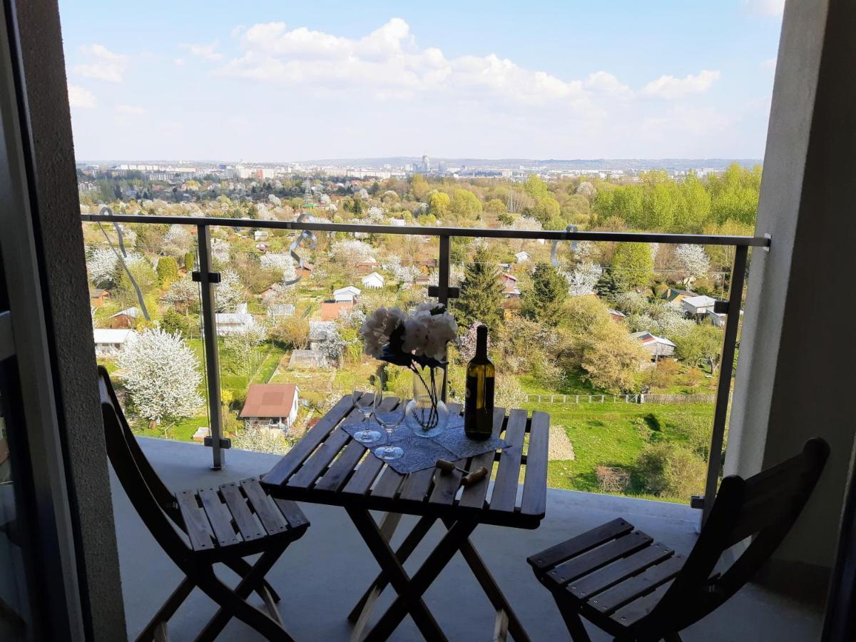 ז'שוב New Apartment Wolynska - Przestronny, Z Widokiem, Czysto, Parking, Balkon מראה חיצוני תמונה